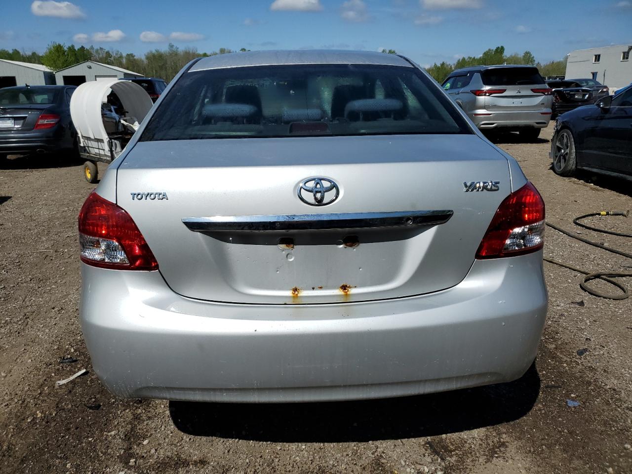 2008 Toyota Yaris VIN: JTDBT923281205000 Lot: 57104995