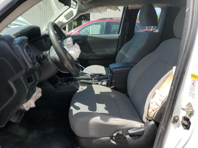 Pickups TOYOTA TACOMA 2017 White