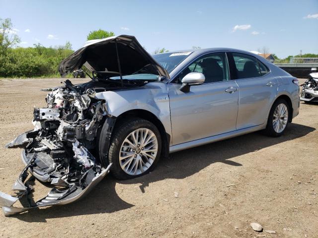2020 Toyota Camry Xle