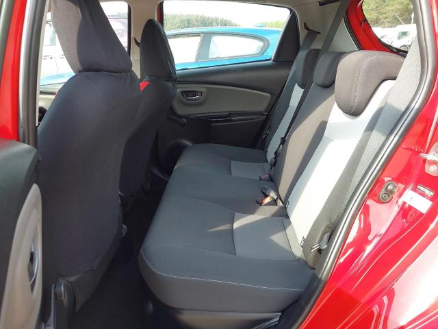 2019 TOYOTA YARIS ICON