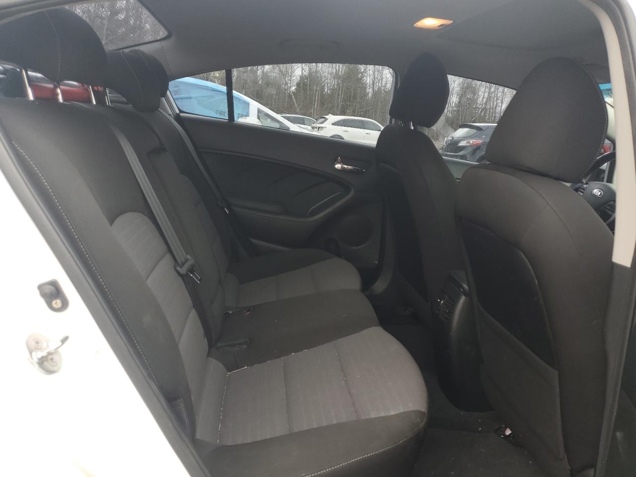 2018 Kia Forte Ex VIN: 3KPFL4A87JE275743 Lot: 55416595