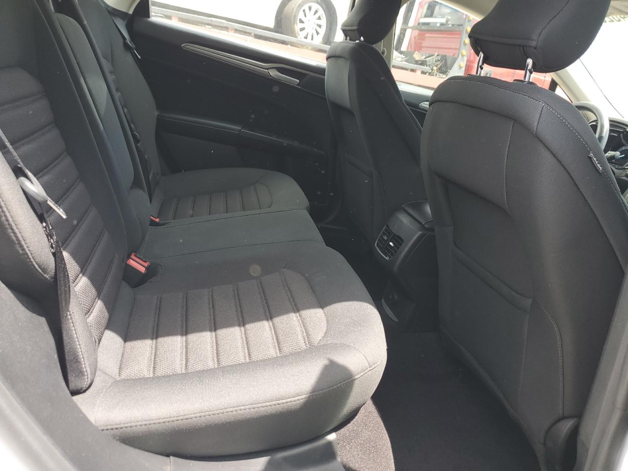 2019 Ford Fusion Se VIN: 3FA6P0LU4KR263959 Lot: 54028045