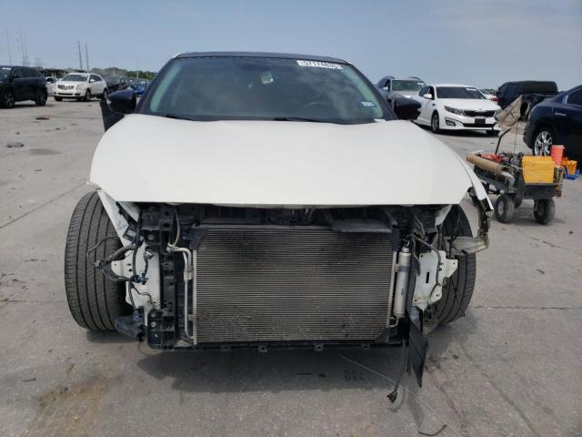  NISSAN MAXIMA 2018 Белы