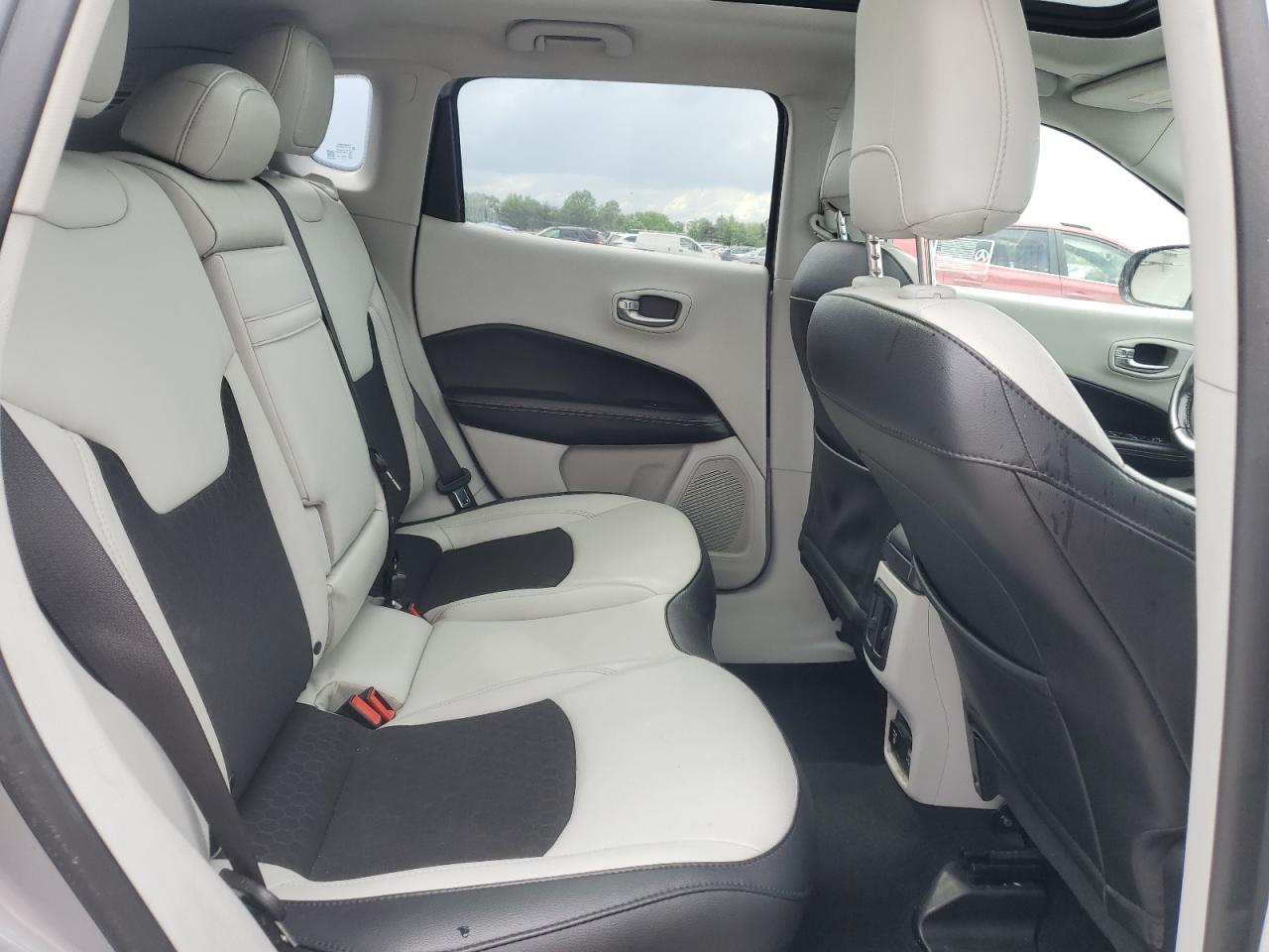 2019 Jeep Compass Latitude VIN: 3C4NJCBB8KT832713 Lot: 57109145