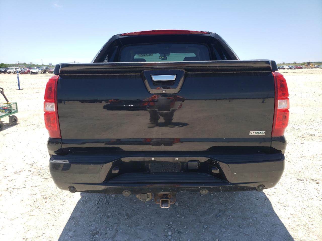 2011 Chevrolet Avalanche Ltz VIN: 3GNTKGE35BG228553 Lot: 56722035