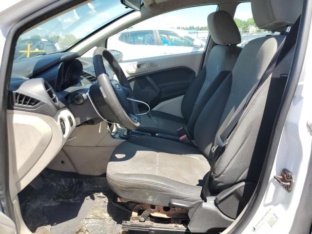  FORD FIESTA 2013 Белый