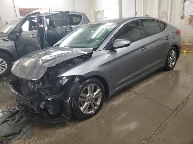 HYUNDAI ELANTRA 2018 Серый