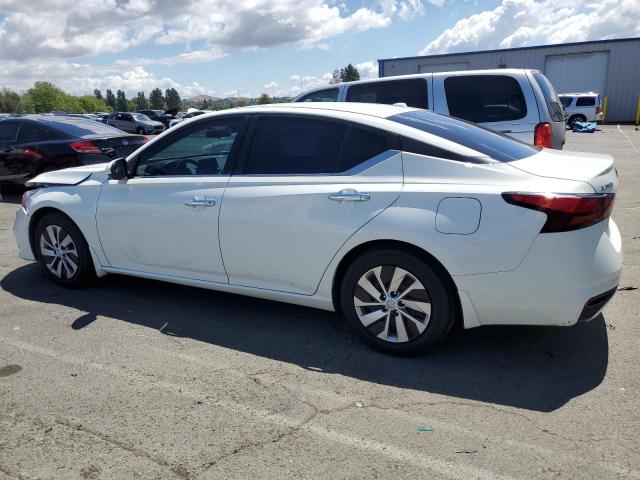  NISSAN ALTIMA 2019 Белый
