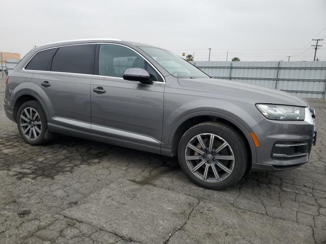  AUDI Q7 2017 Серый