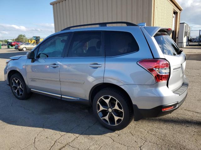  SUBARU FORESTER 2016 Серебристый