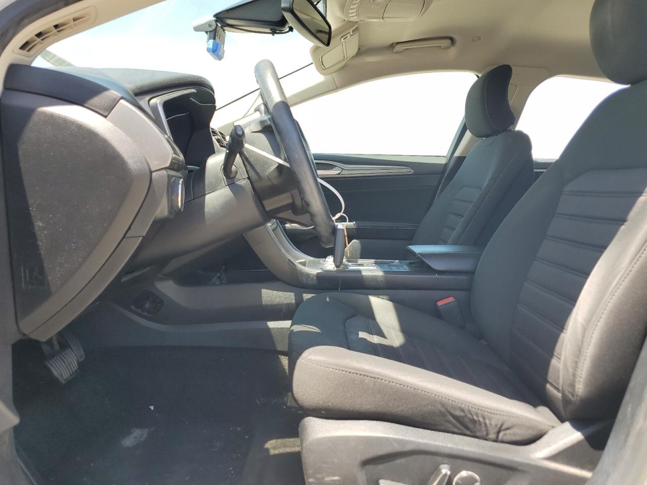 2019 Ford Fusion Se VIN: 3FA6P0LUXKR285125 Lot: 54032685