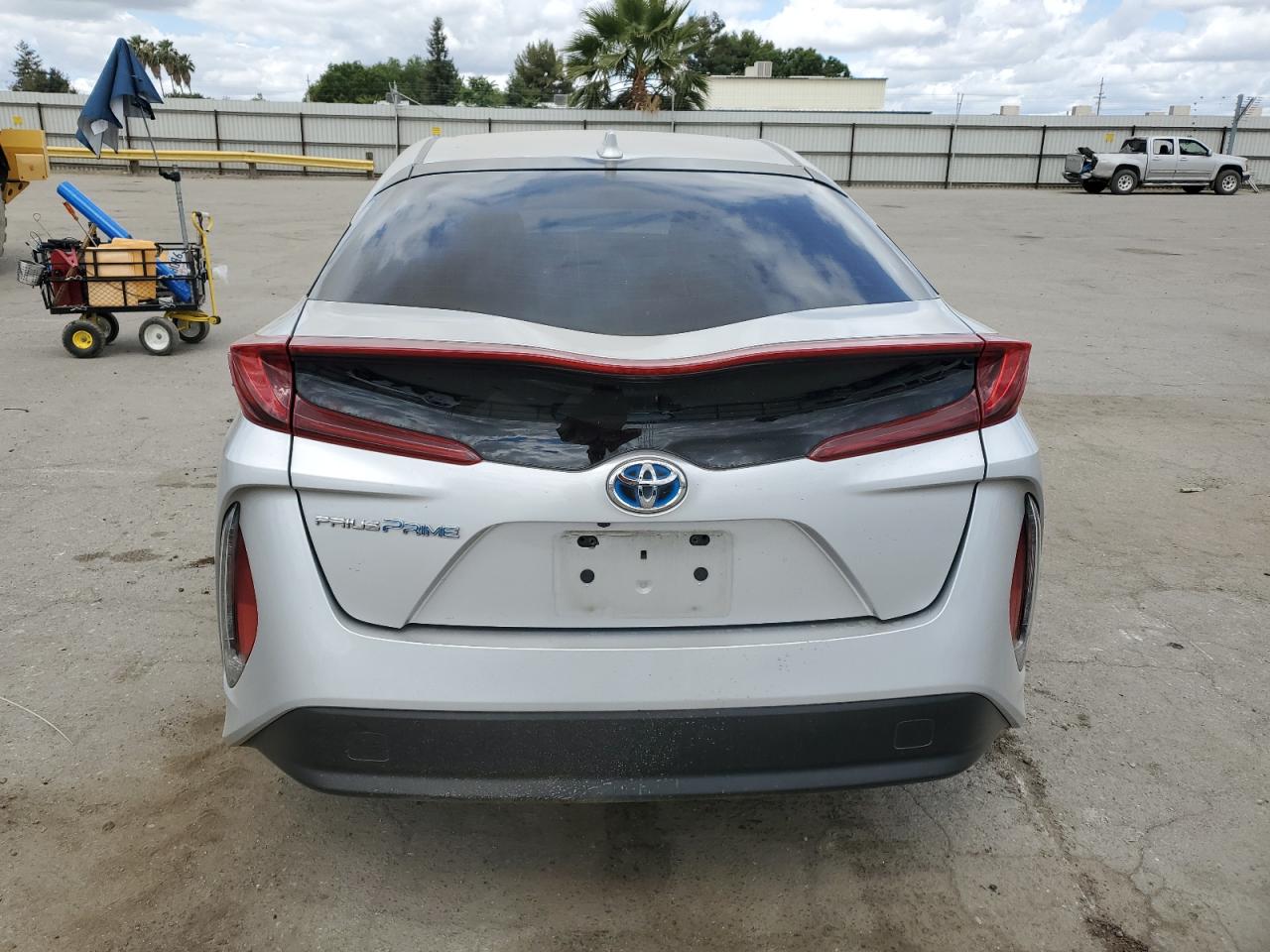 2021 Toyota Prius Prime Le VIN: JTDKAMFP5M3192991 Lot: 56768095