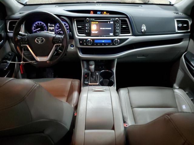  TOYOTA HIGHLANDER 2018 Silver