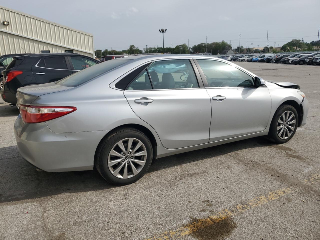 2016 Toyota Camry Le silver sedan gas 4T1BF1FK6GU524645 photo #4