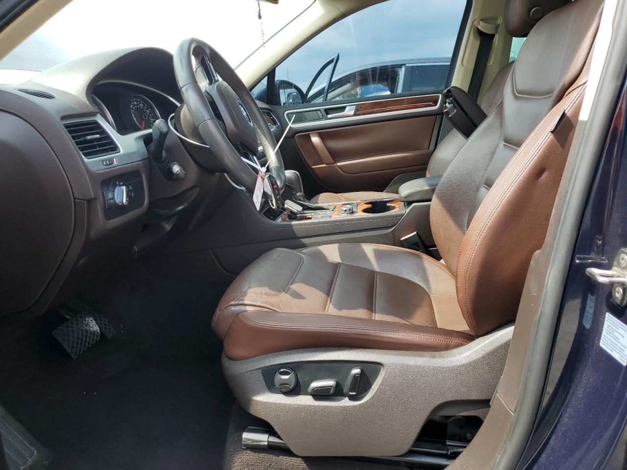 2013 Volkswagen Touareg V6 VIN: WVGEF9BP0DD002456 Lot: 56034435