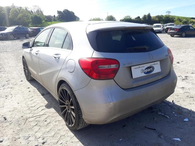 2014 MERCEDES BENZ A180 BLUEE