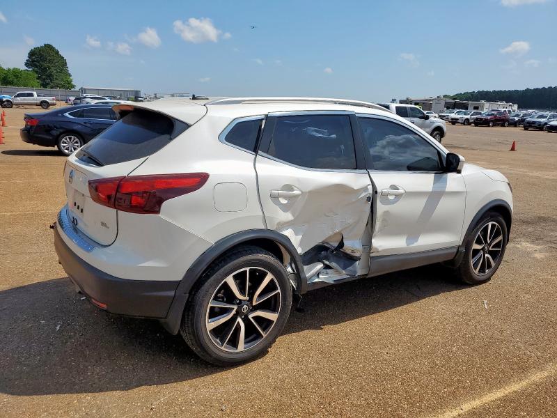  NISSAN ROGUE 2017 Biały