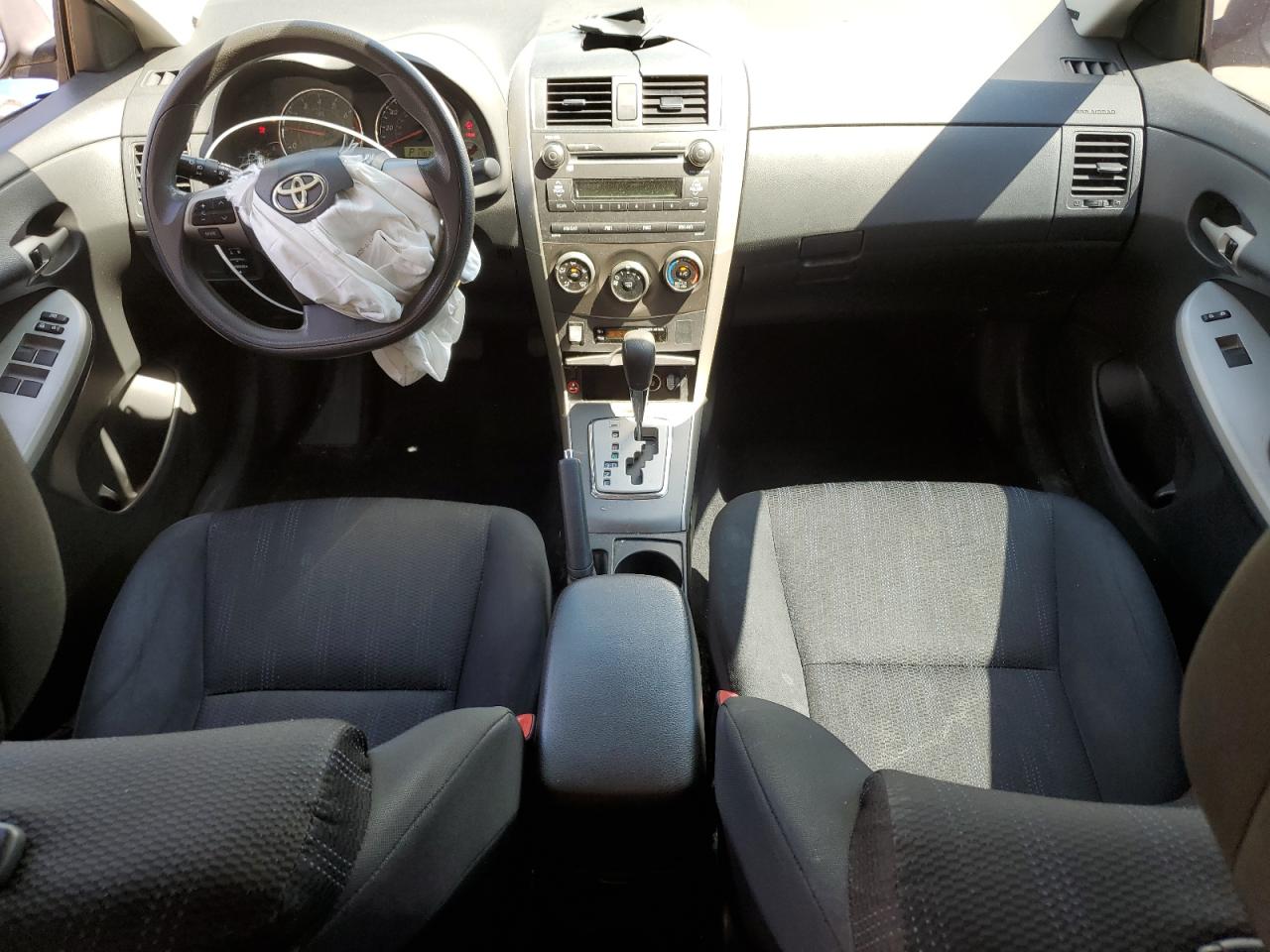 2011 Toyota Corolla Base VIN: 2T1BU4EE1BC710901 Lot: 56860275