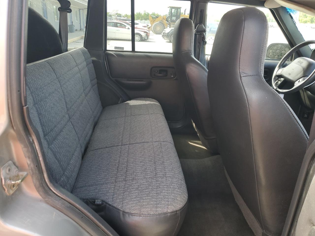 2001 Jeep Cherokee Sport VIN: 1J4FF48S51L544364 Lot: 56002825