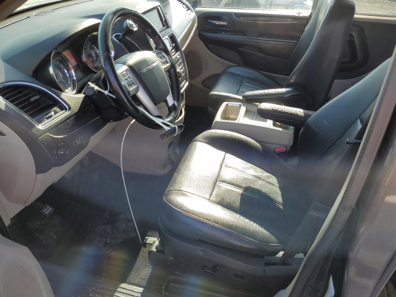 2015 Chrysler Town & Country Touring VIN: 2C4RC1BG4FR720642 Lot: 57486855