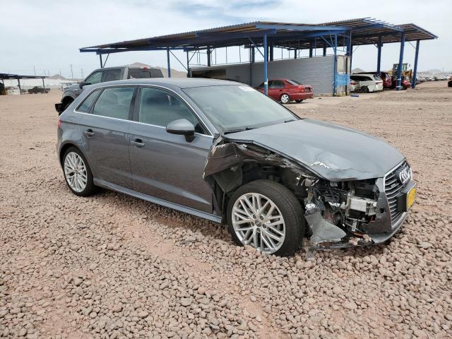  AUDI A3 2018 Gray