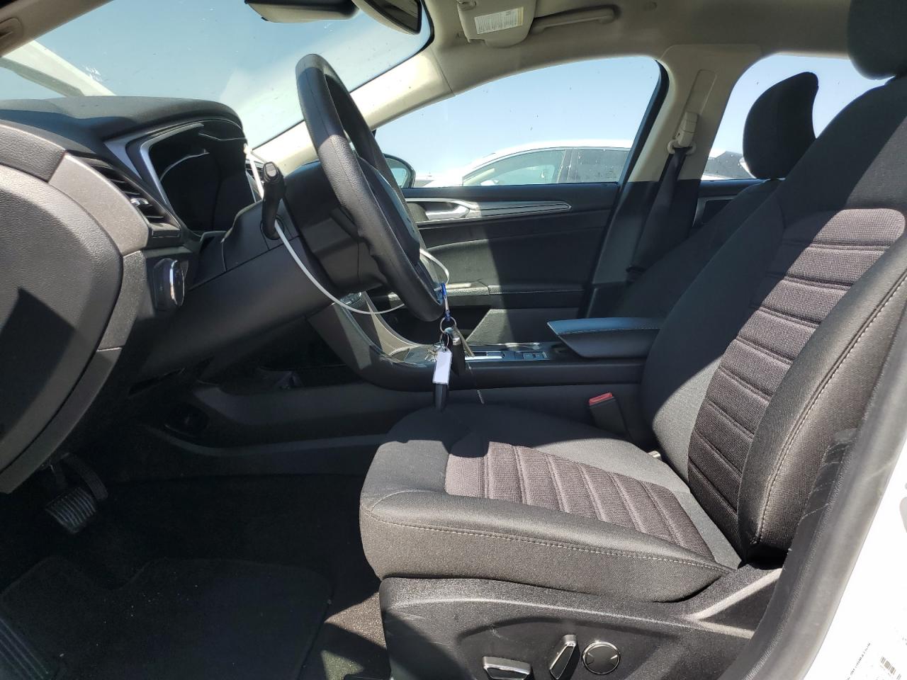 2019 Ford Fusion Se VIN: 3FA6P0LU7KR263969 Lot: 57158035