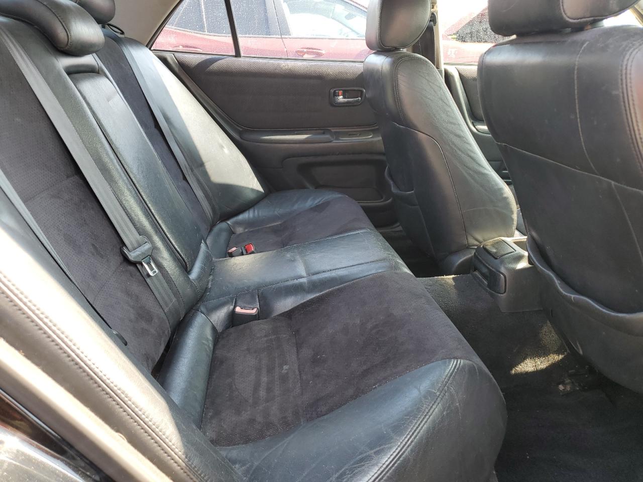 2001 Lexus Is 300 VIN: JTHBD182810014334 Lot: 56397165
