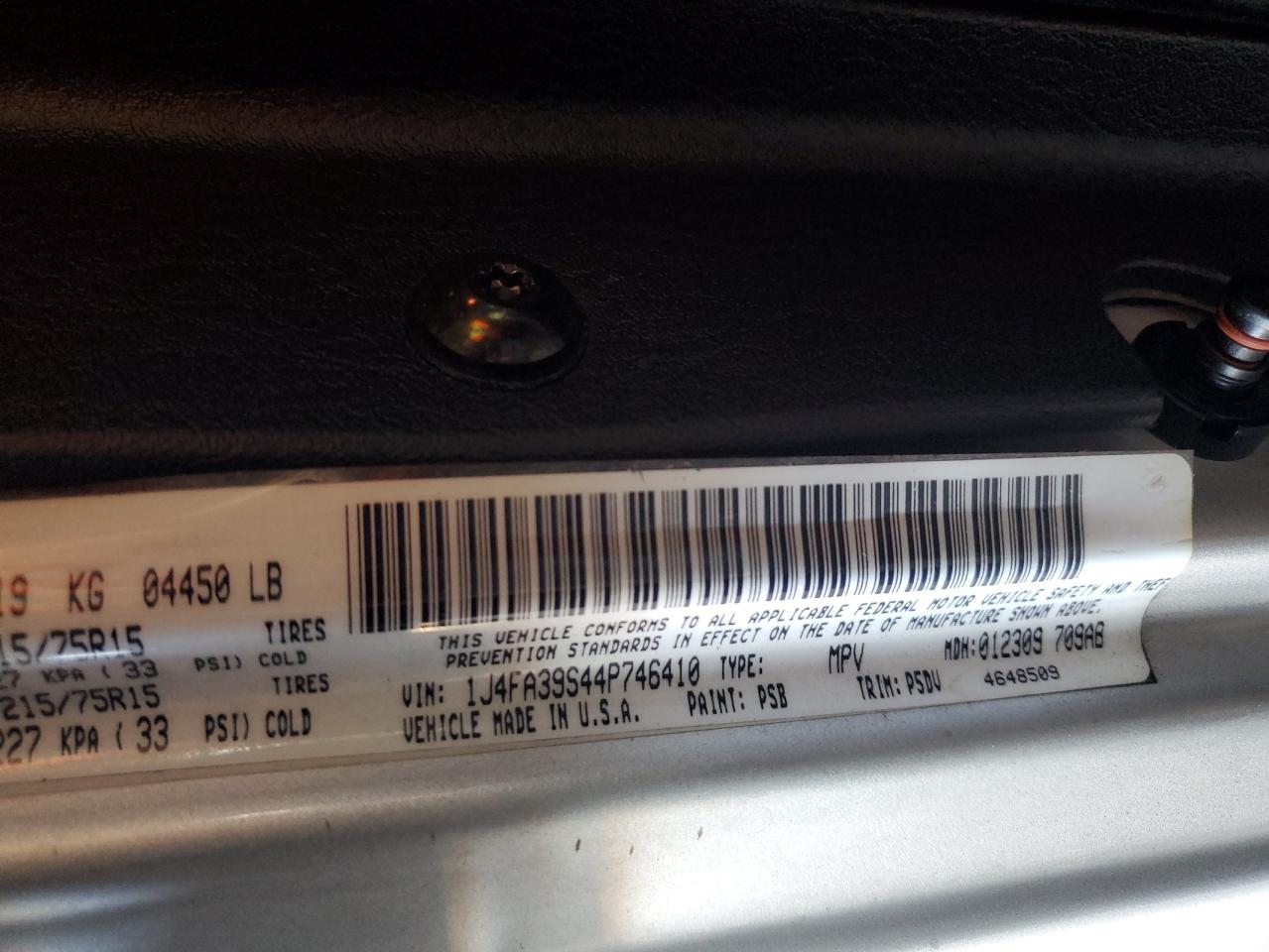 2004 Jeep Wrangler X VIN: 1J4FA39S44P746410 Lot: 57985165