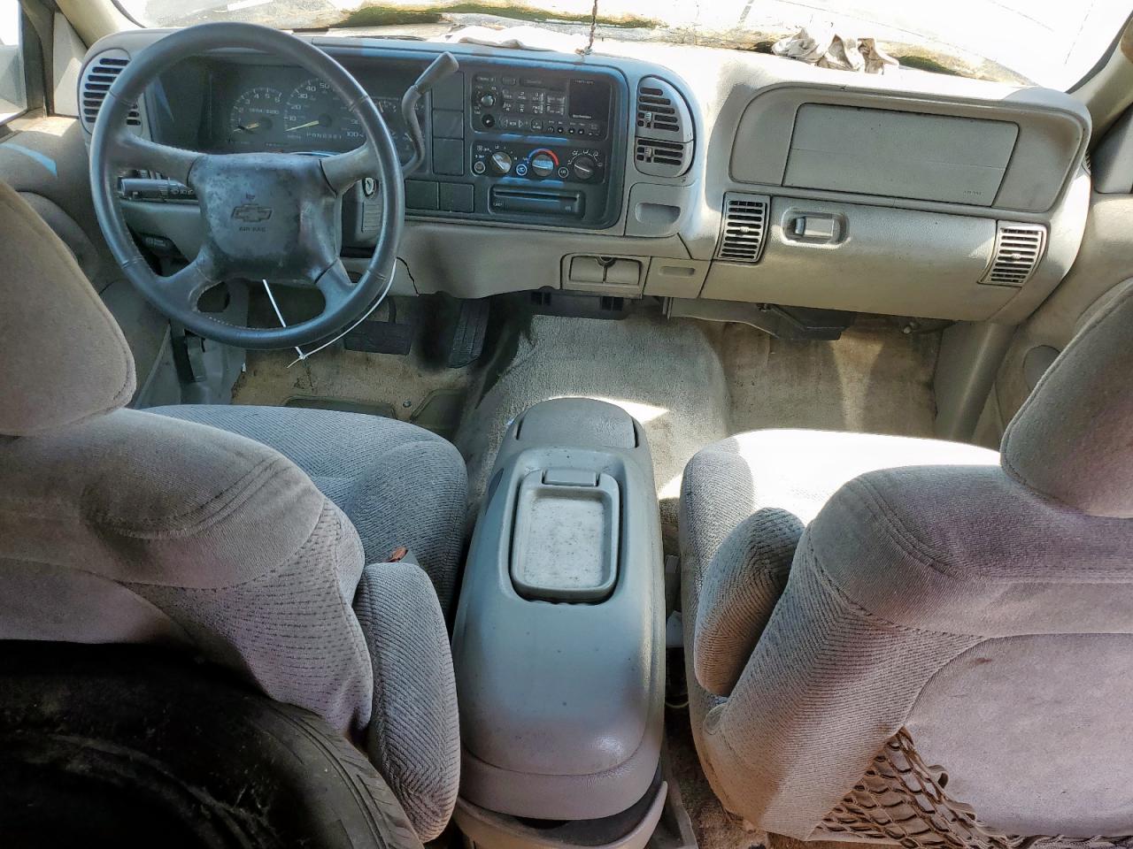 1998 Chevrolet Tahoe C1500 VIN: 1GNEC13R7WJ337515 Lot: 57003505