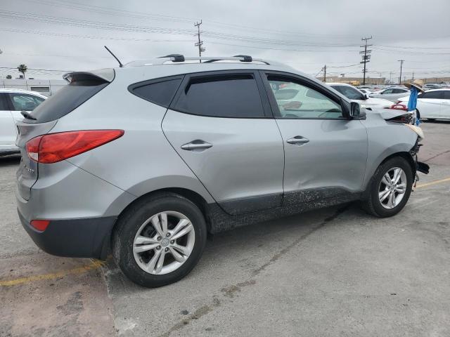  HYUNDAI TUCSON 2013 Серый