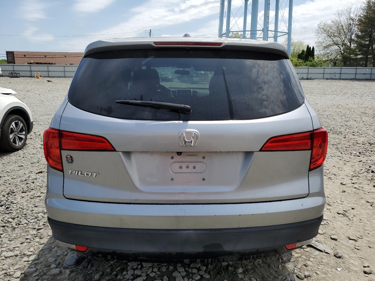 2016 Honda Pilot - Image 6