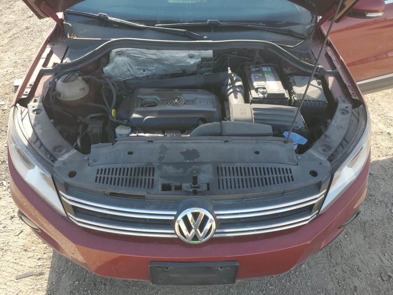 2014 Volkswagen Tiguan S VIN: WVGAV3AX9EW038118 Lot: 56329625