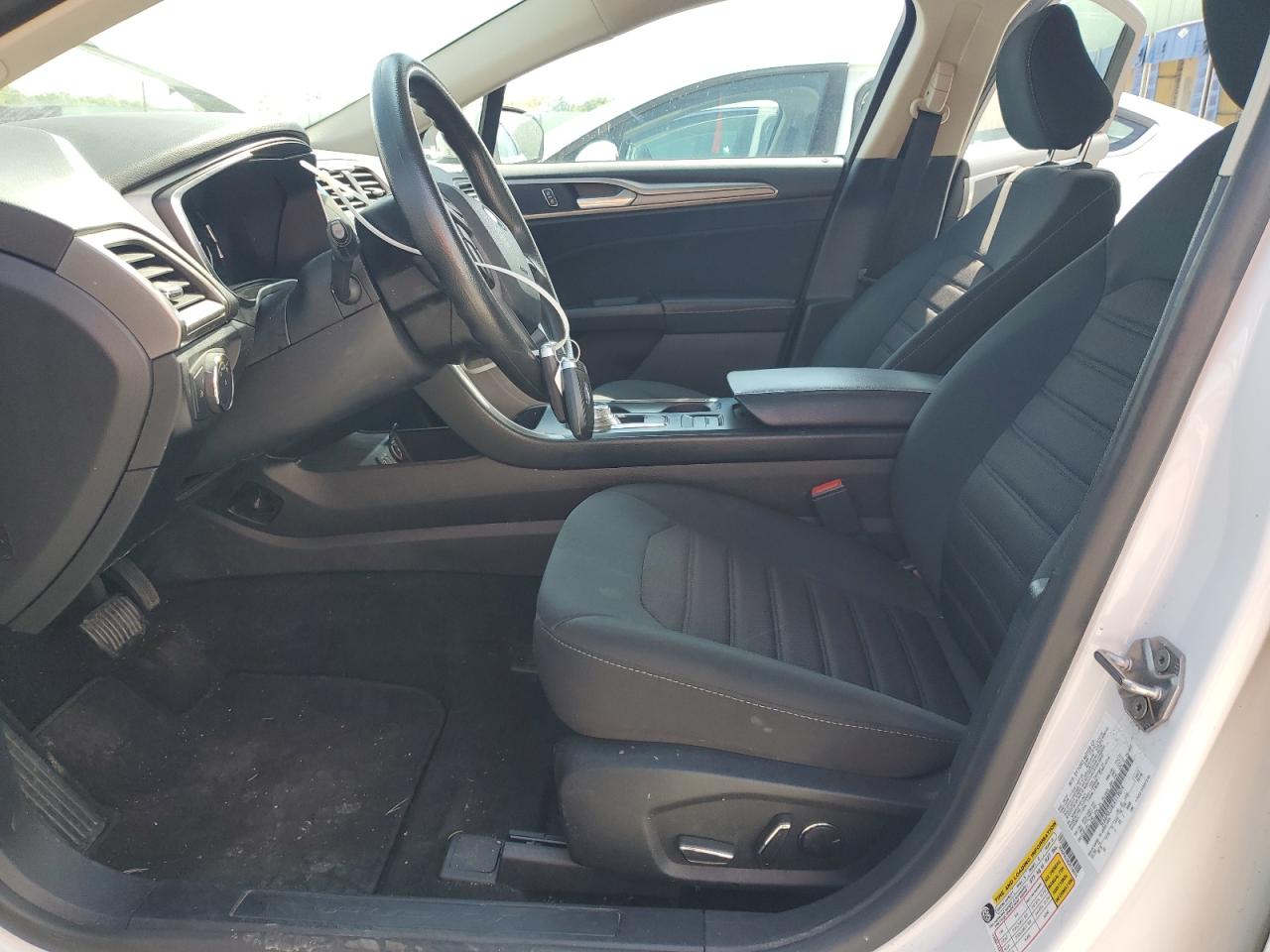 2020 Ford Fusion Se VIN: 3FA6P0LUXLR119074 Lot: 54037515