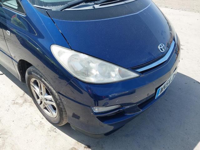 2004 TOYOTA PREVIA T3