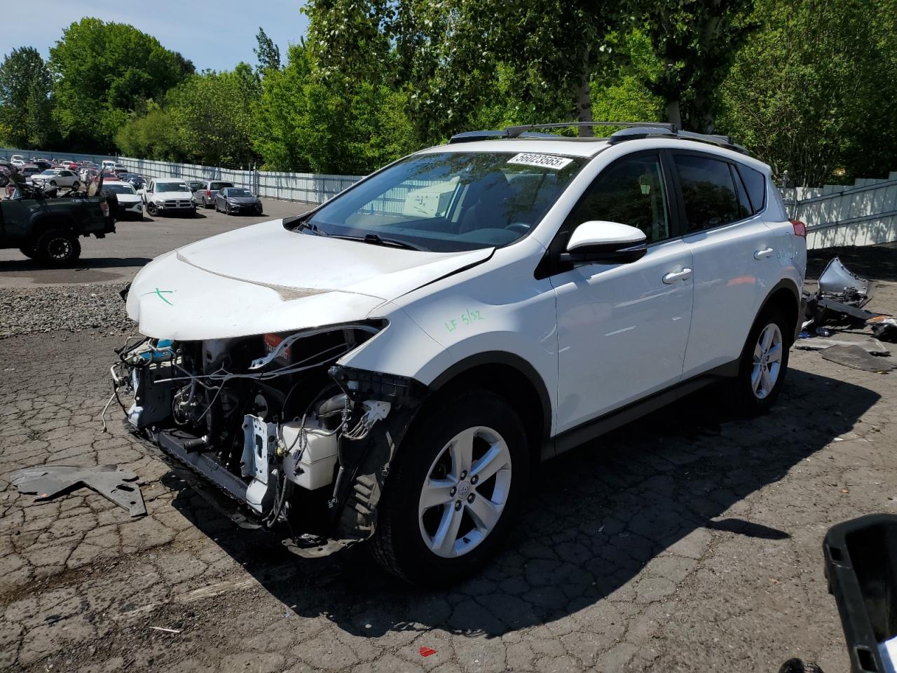 2014 Toyota Rav4 Xle for Sale in Portland, OR - Front End