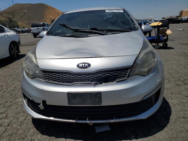 Sedans KIA RIO 2017 Srebrny