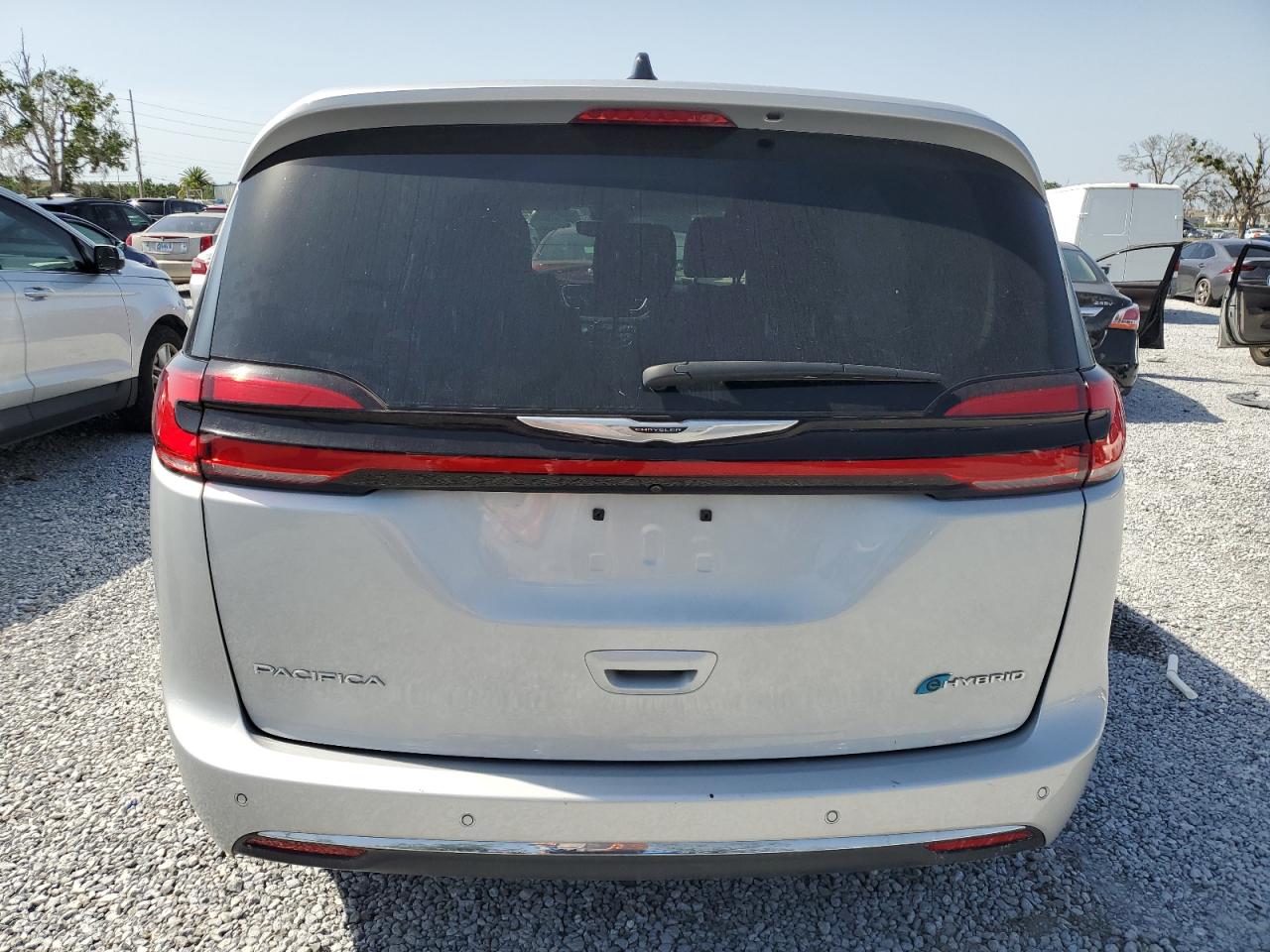 2024 Chrysler Pacifica Hybrid Select VIN: 2C4RC1S7XRR126898 Lot: 56998225