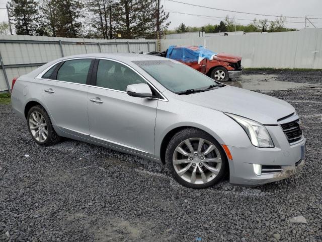  CADILLAC XTS 2016 Srebrny