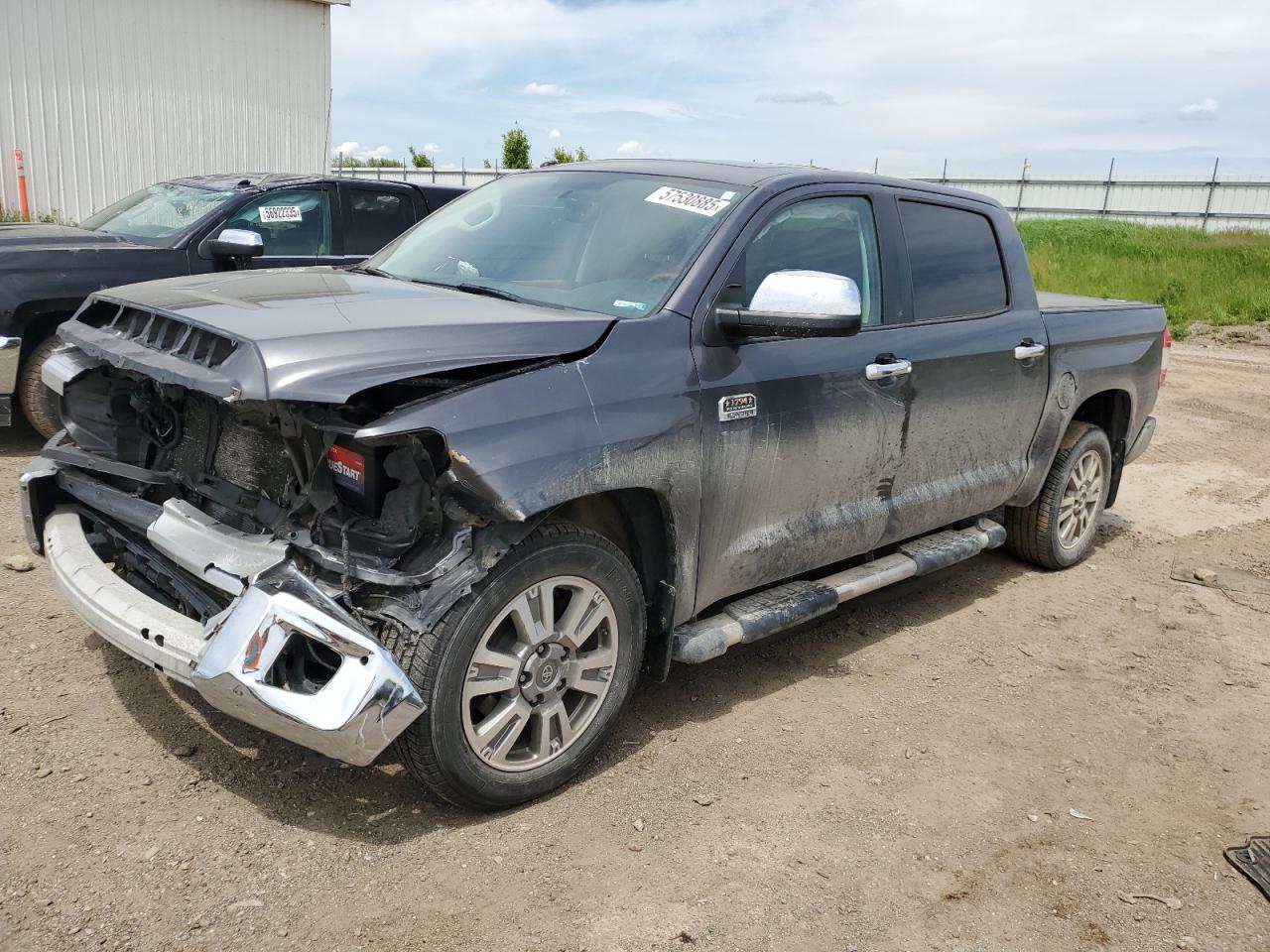 2014 Toyota Tundra Crewmax Platinum for Sale in Portland, MI - Front End