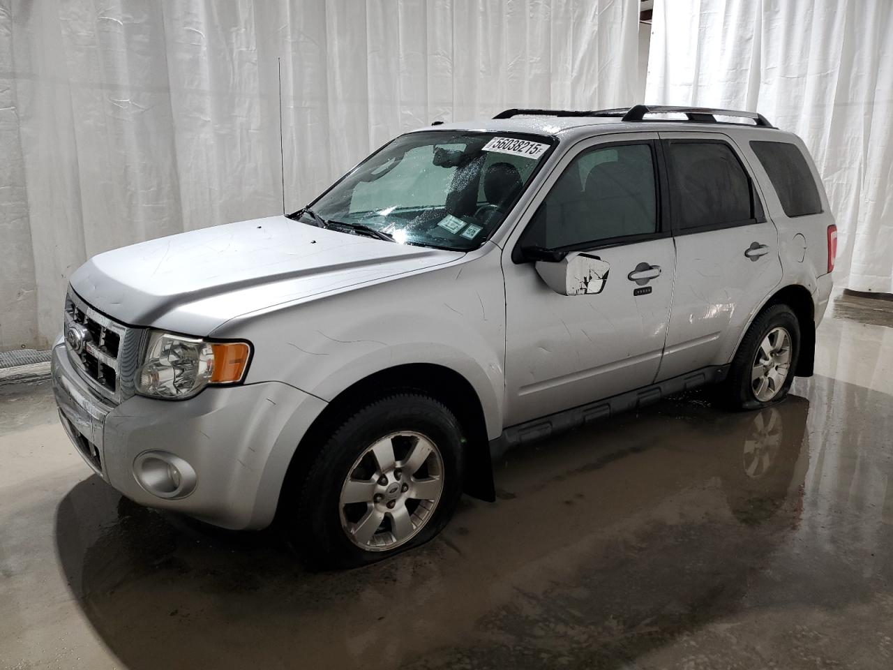 2010 Ford Escape Limited продається в Leroy, NY - Vandalism