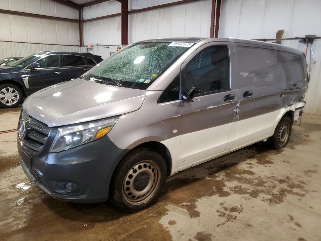 2016 Mercedes-Benz Metris