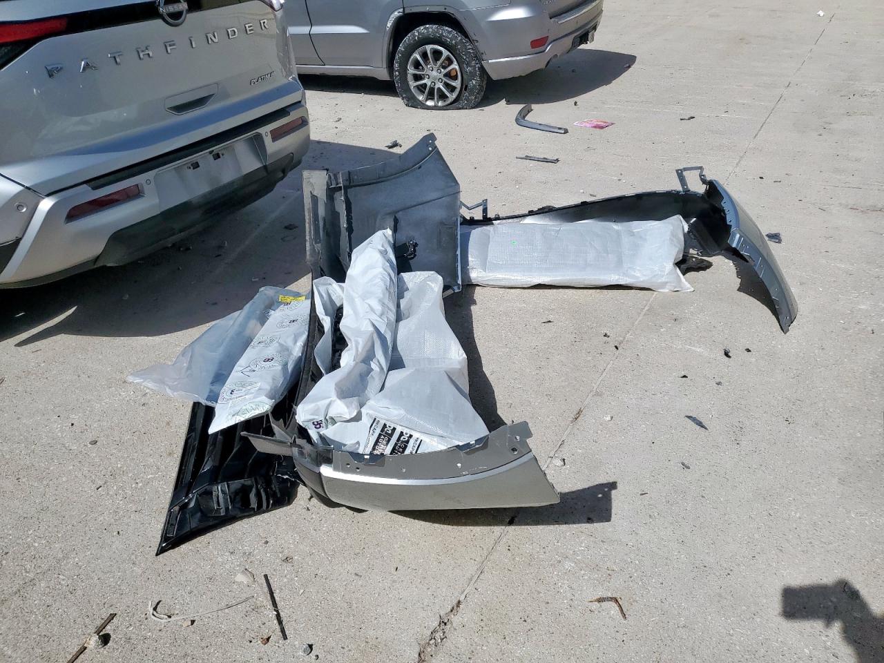 2023 Nissan Pathfinder Platinum VIN: 5N1DR3DH9PC208004 Lot: 56542225