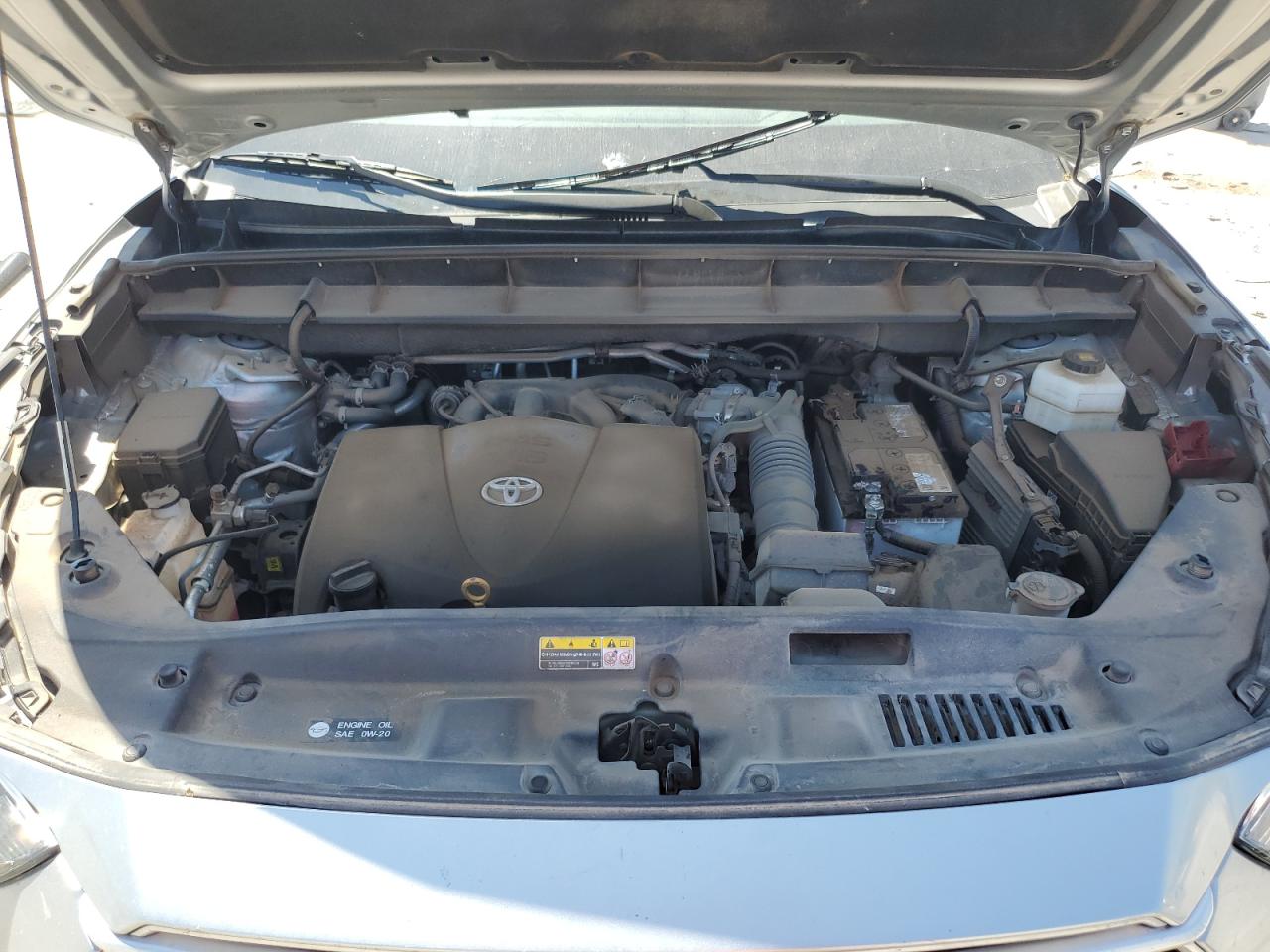 2022 Toyota Highlander L VIN: 5TDZZRAH9NS555927 Lot: 55956475