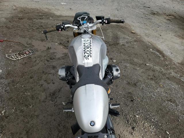 undisplay BMW R 2016 Сріблястий