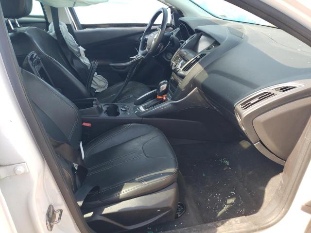  FORD FOCUS 2013 Белый