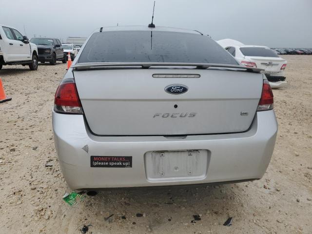2009 FORD FOCUS SE  
