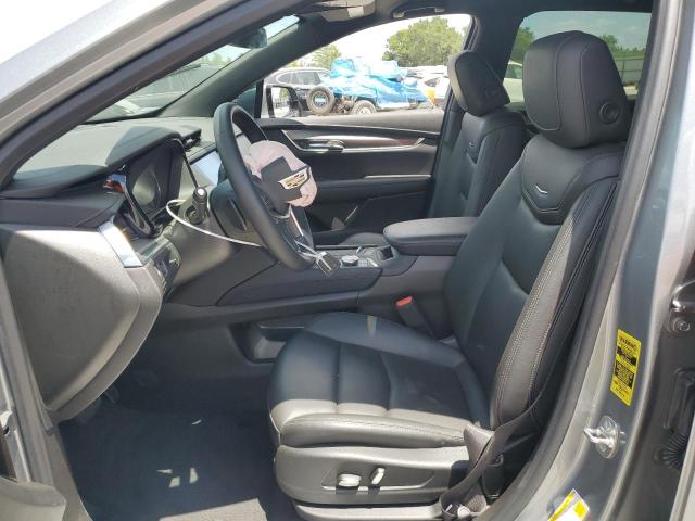  CADILLAC XT5 2024 Srebrny