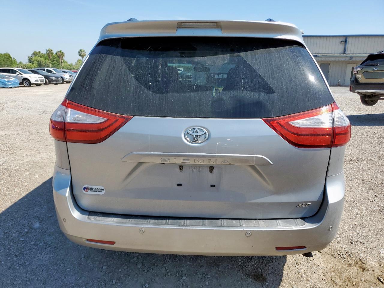 2015 Toyota Sienna Xle VIN: 5TDYK3DC3FS557753 Lot: 56789795