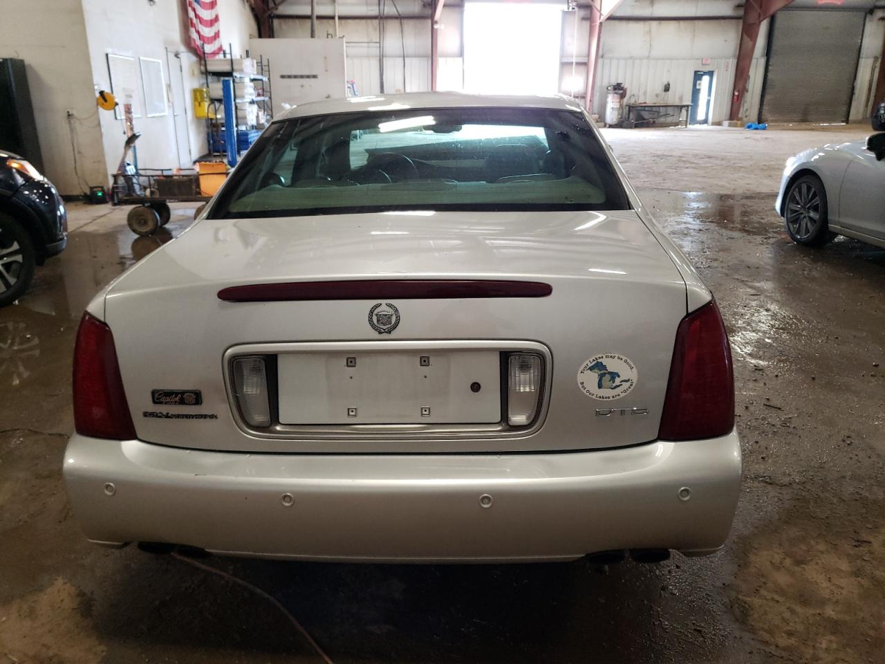 2000 Cadillac Deville Dts VIN: 1G6KF5793YU252454 Lot: 56850575