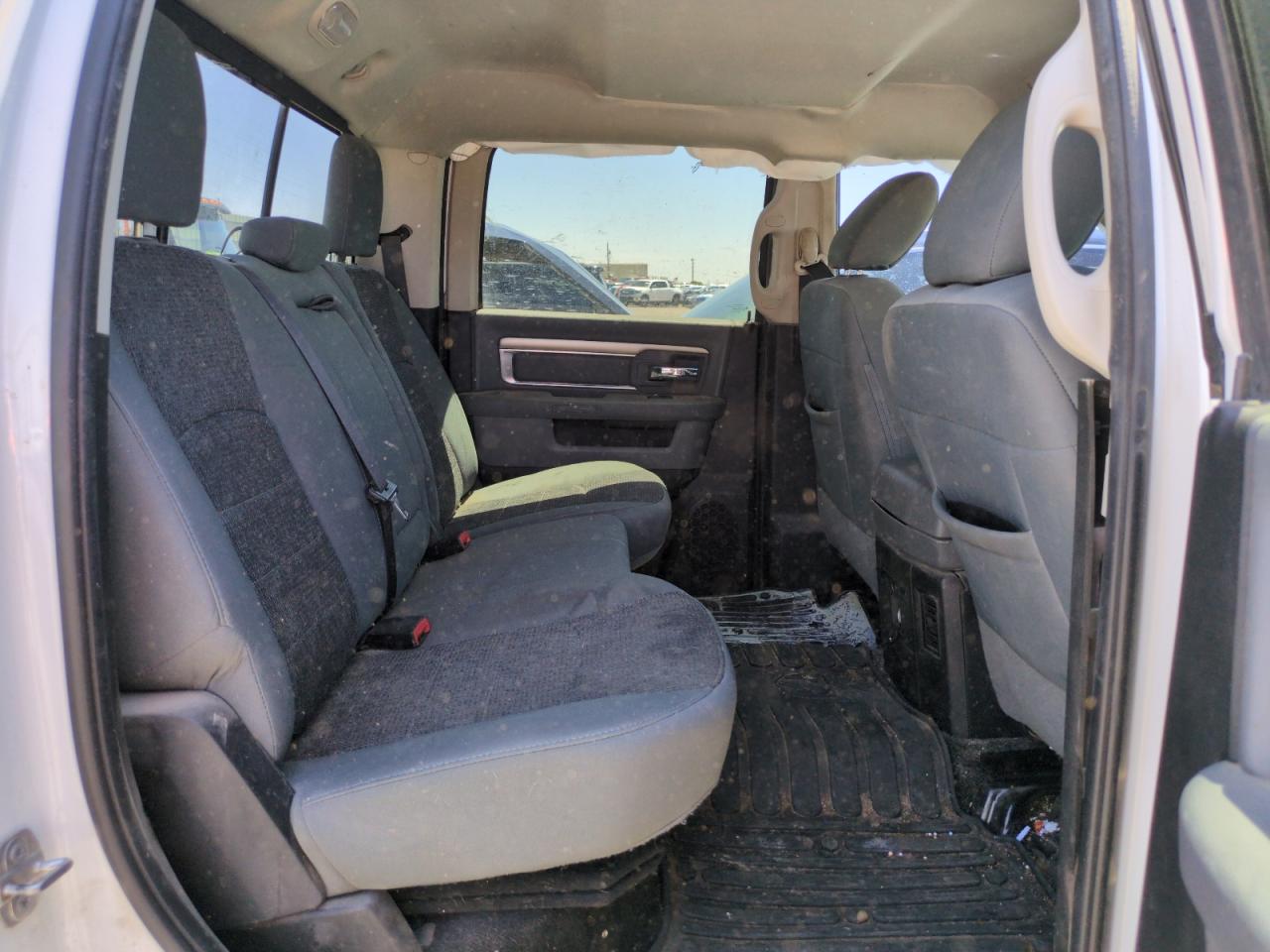 2017 Ram 1500 Slt VIN: 3C6RR7LT8HG582598 Lot: 56995295